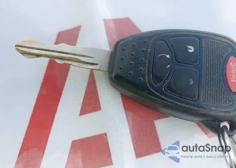 2013 Jeep Patriot Latitude z USA, uszkodzony, nr VIN 1C4NJRFB0DD114837